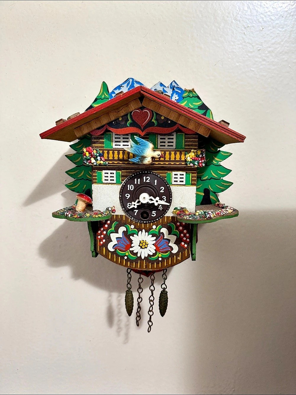 Cuckoo Style Wall Clock Brown & Green